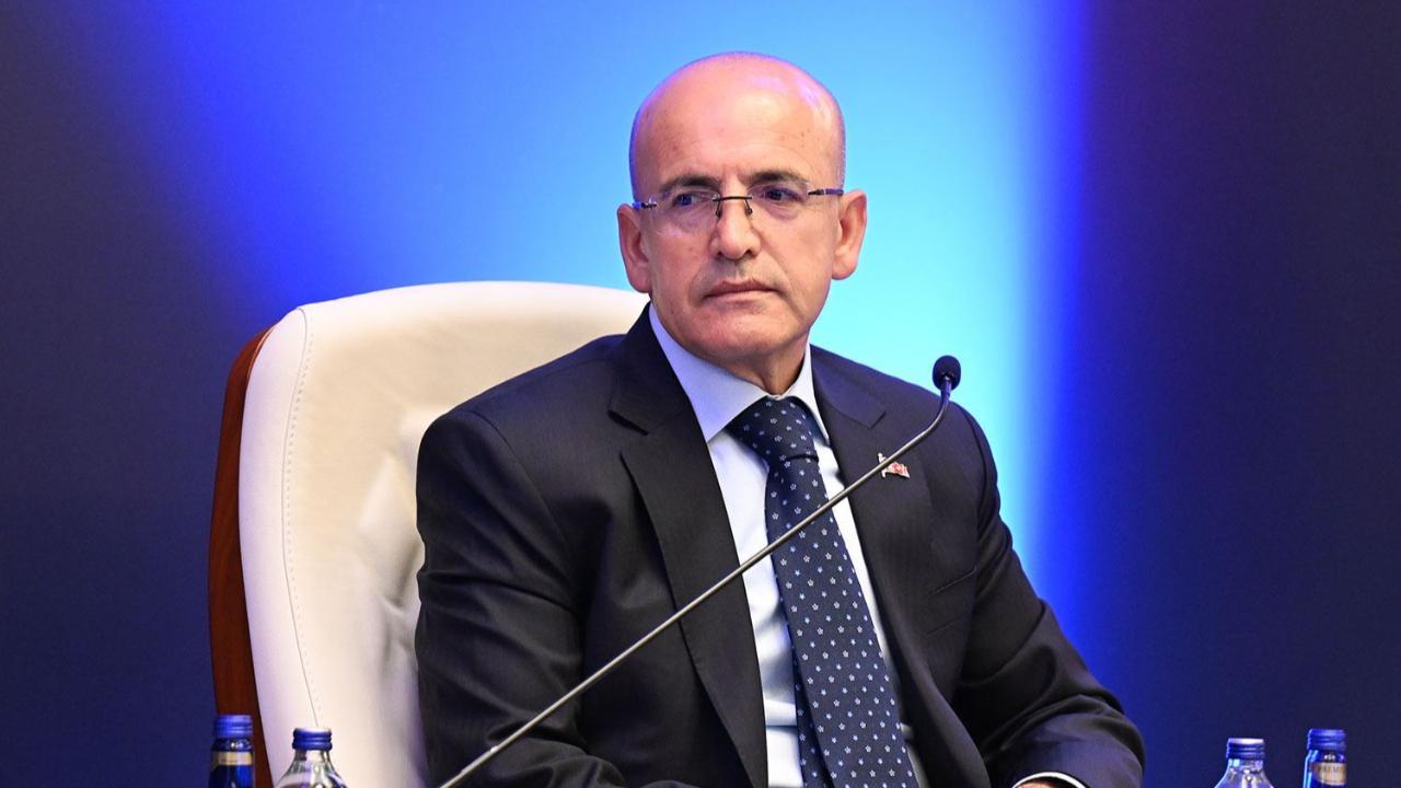Şimşek: “Petrol fiyatlarındaki hareket geçici olabilir”